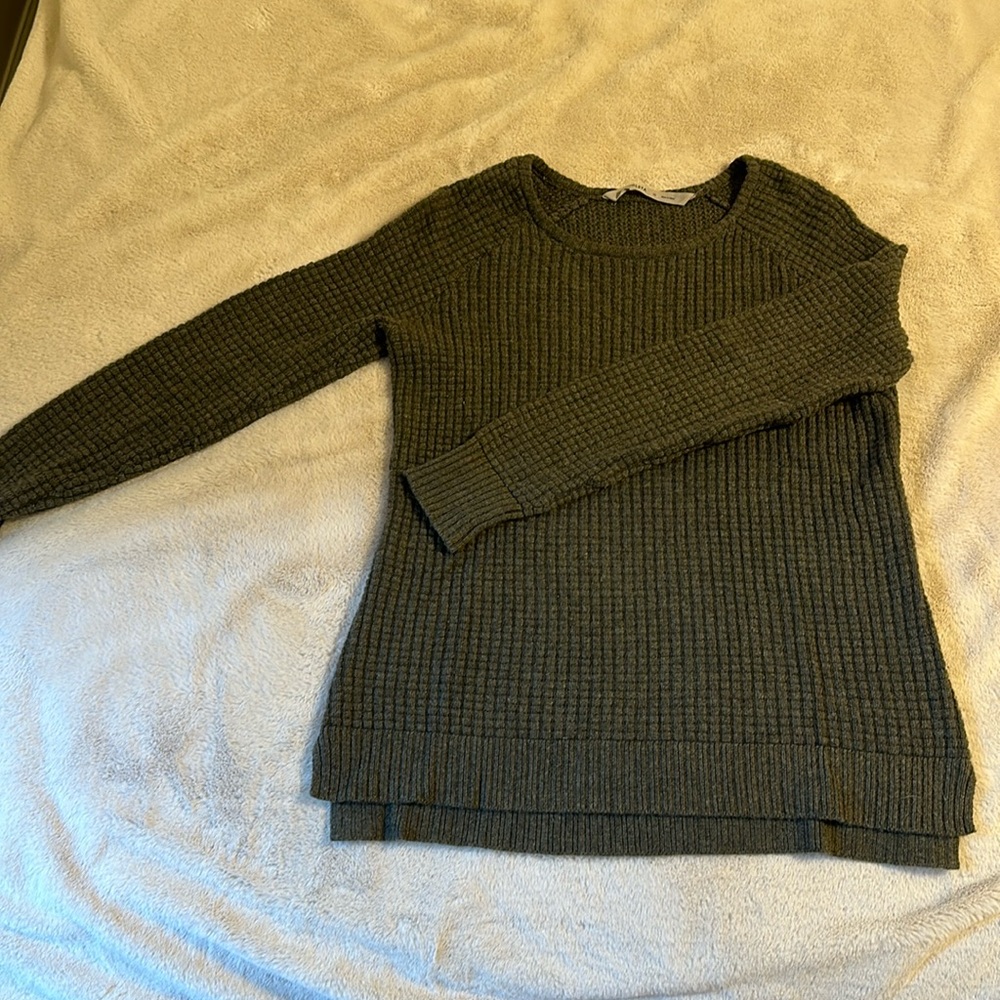 Athleta women’s sweater size medium